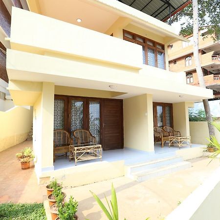 Abad Serviced Villas โกวาลัม ภายนอก รูปภาพ